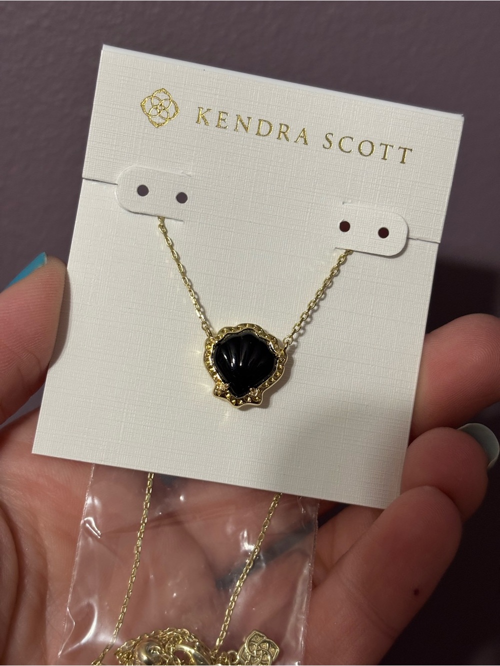 Kendra Scott Gold Necklace with Black seashell